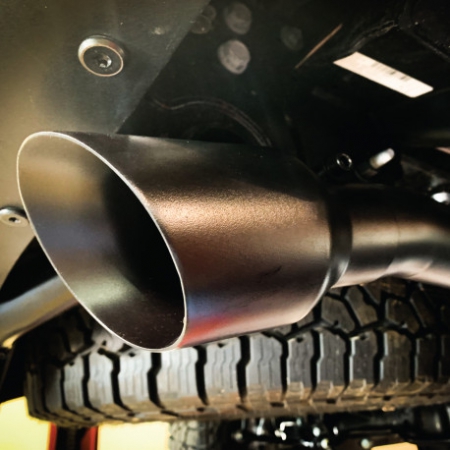 MBRP 2.5” Dual Exit Stainless Cat-Back Exhaust w/ 4” Polished Tips – Jeep Gladiator 2020 (Copy)