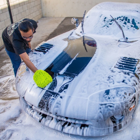 Chemical Guys Black Light Hybrid Radiant Finish Car Wash Soap – 1 Gallon